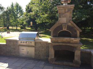 Outdoor Grill area with built in pizza oven
